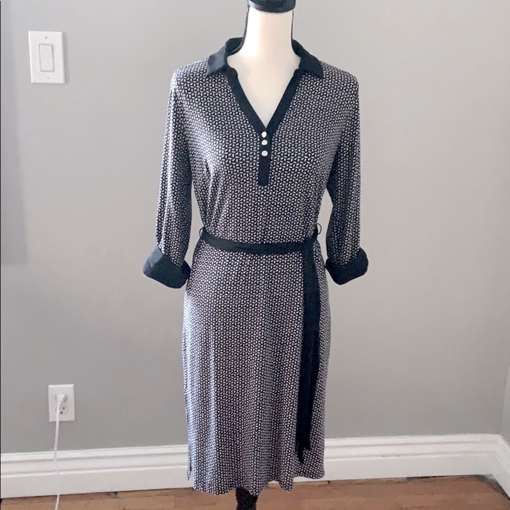 Ann Taylor dress- Size M